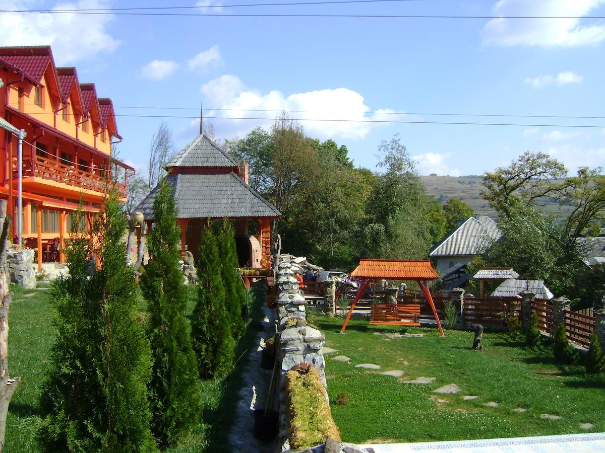 Pensiunea In Poiana Glod  Exterior foto
